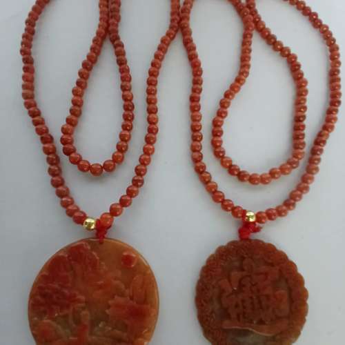 紅翡A玉吊墜，雙面雕刻，招財進寶50x4mm, 風景牌52x6mm, 連26 吋紅翡頸鏈，原價每...