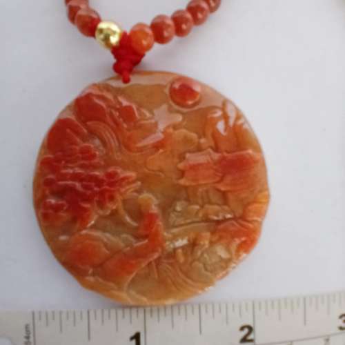紅翡A玉吊墜，雙面雕刻，招財進寶50x4mm, 風景牌52x6mm, 連26 吋紅翡頸鏈，原價每...