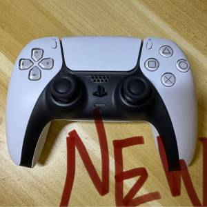 PS5 dualsense手制兩隻 一隻全新 一隻改搖桿電池