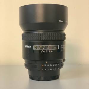 Nikon 85mm F/1.8 AF