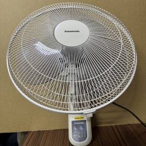 Panasonic樂聲牌  F-409MH 遙控掛牆扇，40厘米/16吋，100 ％全部正常，十分之新淨，...