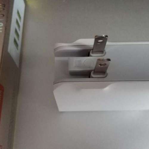 (包平郵)LDNIO 4-USB (A4403)手機 DC 5V/4.4A(Auto Max)22W 充電器 4-Port 旅行CN ...