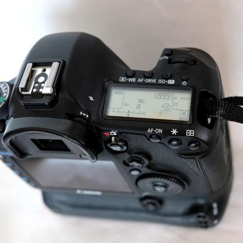 Canon 5D3 + 原廠直倒