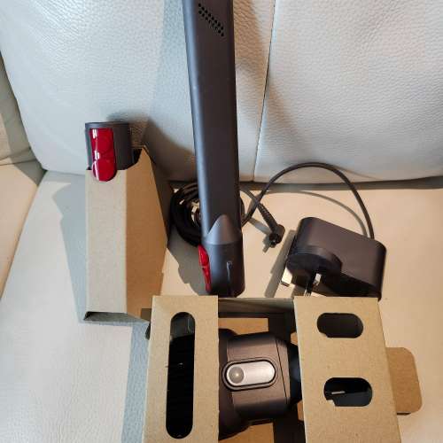 Dyson V10 Fluffy 吸塵機