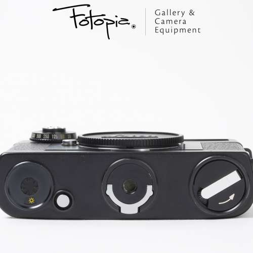 || Leica CL - Black / Film with 3rd party strap $5800 ||