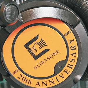 Ultrasone 20th Anniversary Limited Edition耳筒