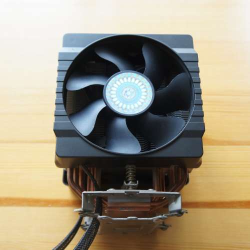 Cooler Master V6 雙風扇6管道塔式CPU散熱器