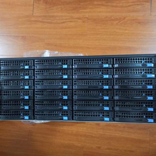 24 bay server case 伺服器機箱 NAS