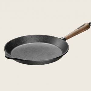 Skeppshult Skillet With Walnut Handle 11" / 28 cm