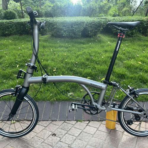 ( 大特價 $6800 ) 2025 最新款超輕版 ACEOFFIX C5 5速啞黑色碳前叉鋁合金折叠車 送...