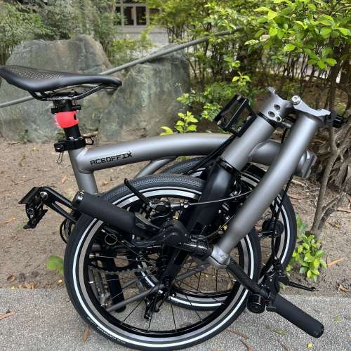 ( 大特價 $6800 ) 2025 最新款超輕版 ACEOFFIX C5 5速啞黑色碳前叉鋁合金折叠車 送...