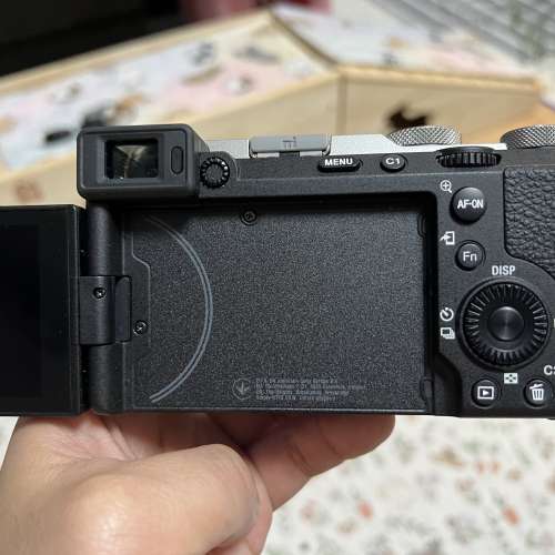 Sony A7C2 淨機 銀色