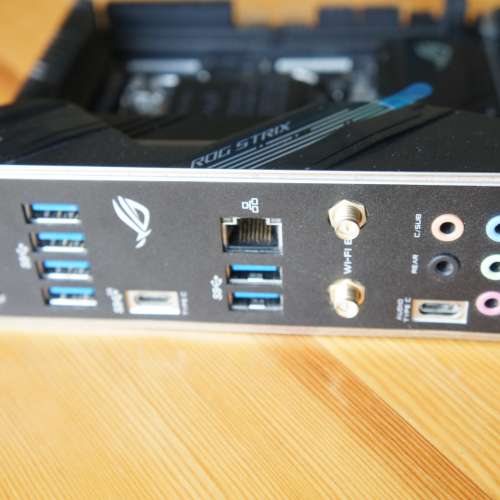 (新淨) ASUS ROG STRIX B460I GAMING底板