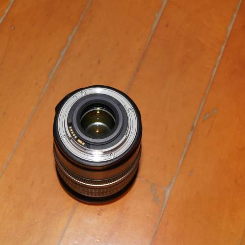 Canon EFS 17-55mm 2.8