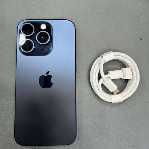 99%New iPhone 15 Pro 128GB 藍色 香港行貨 蘋果保養到2025年9月9日 電池95% 有配件...