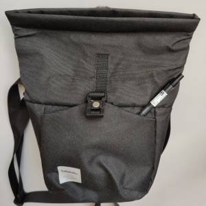 Hellolulu Norris Camera Bag