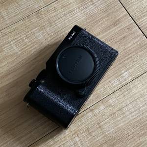 Fujifilm xm1 x-m1 xm 1 black 黑色
