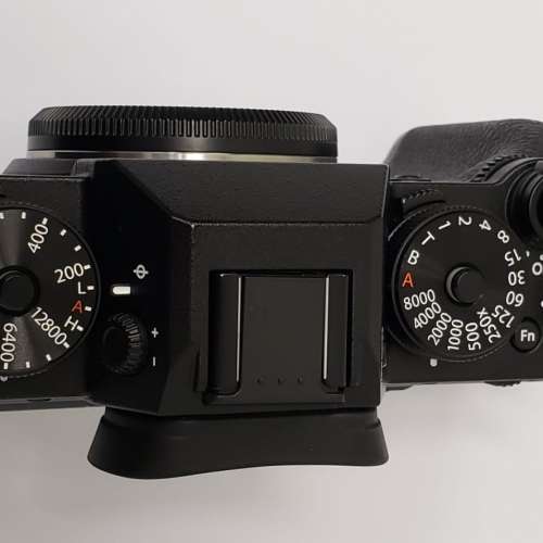 Fujifilm X-T2 Black Body ( 富士 xt2 黑色淨機身) - 98%New，送 原廠 VPB-XT2 Boo...