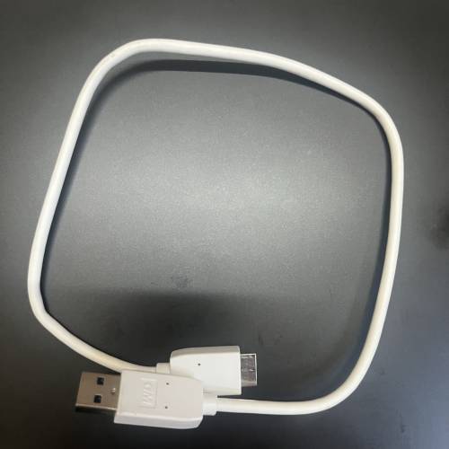 WD MY PASSPORT 1TB EXTERNAL HDD(白色）