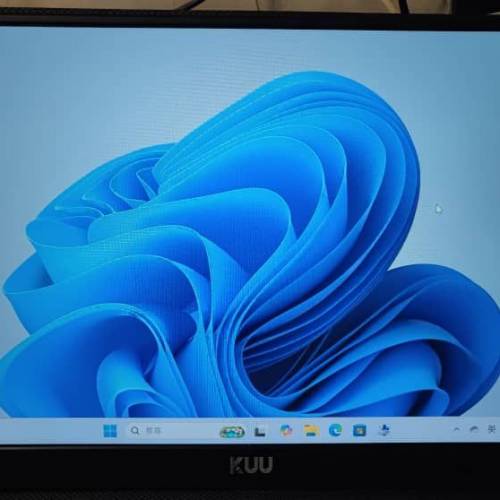 KUU Portable Monitor 15.6'' 1080P FHD USB-C/HDMI Portable  Monitor