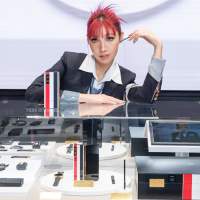 全新 Samsung Z fold5 5G Thom Browne 限量版 香港三星行貨 * *跟CSL單未拆封 flip...