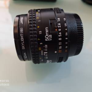 Nikon 50mm, 1:1.8