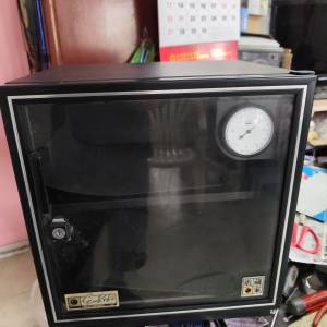 收藏家45L防潮箱