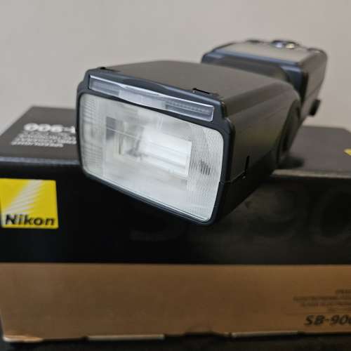 Nikon Speedlight SB-900 閃燈