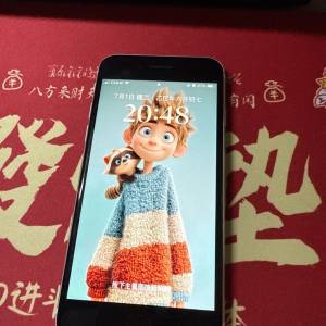 iphone se 2 64g港行