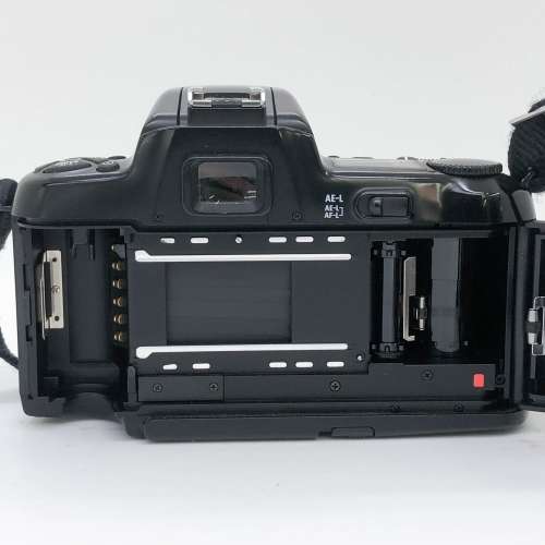 99% New Nikon F601 菲林相機, 深水埗門市可購買