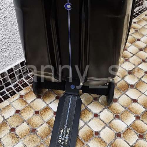 Samsonite X 瑞士 Micro 滑板車 Scooter Luggage 第二代 行李箱 曾獲reddot設計大獎