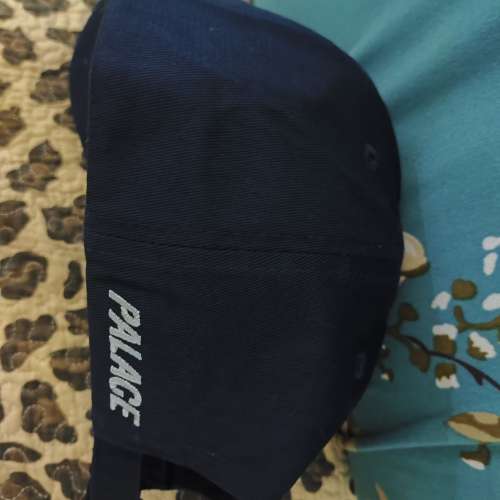 全新 Palace 帽