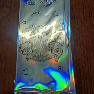 『滿小飽×小馬寶莉』聯名鎏光金耀卡限定款 40張