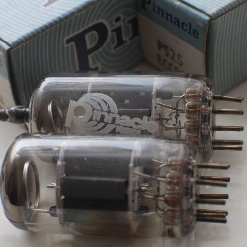 Pinnacle ECC82/ 12AU7A NOS全新管跟1970年原庒盒(BRIMAR 廠製早期制)