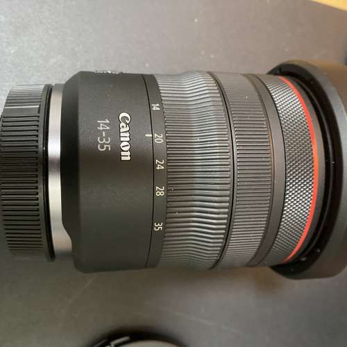 Canon RF 14-35 f4