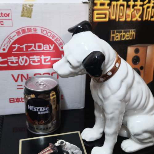 日本原裝VICTOR100周年紀念Nipper流聲機陶瓷小狗一對