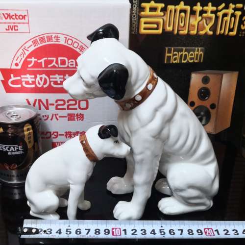 日本原裝VICTOR100周年紀念Nipper流聲機陶瓷小狗一對