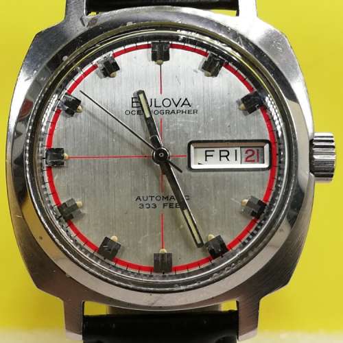 Vintage Bulova 自動機械腕錶.