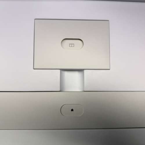 Microsoft Laptop 5 15” Gen 12 i7手提電腦黑色