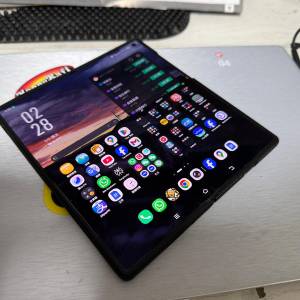 Vivo x fold 3 pro 16+512 有 google ,全正常無花。 有盒及牛，$6600荃灣交收