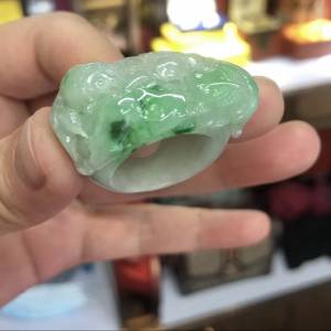 A貨翡翠花青種戒指
