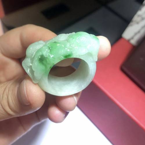 A貨翡翠花青種戒指