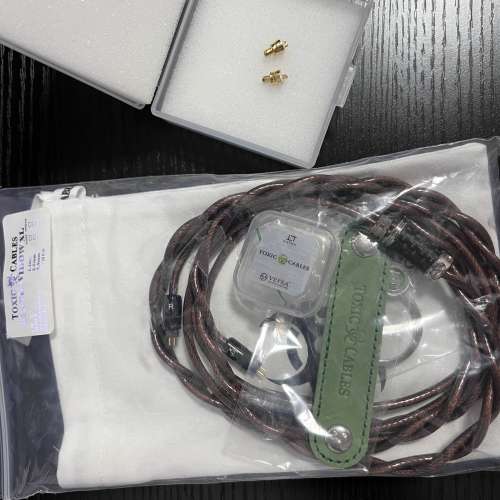 全新Toxic cable BWXL black widow XL 原色 eletech versa (包2pin/mmcx/PE) to 4.4...