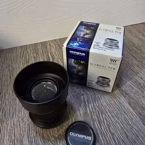 Olympus m43 m4/3 45mm f1.8