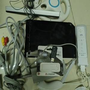 WII 連一套手掣 128GB手指 火牛 AV線 己homebrew