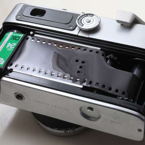 Minolta第一代 Hi-Matic 45 mm f/2.0 1962年大光圈古董菲林相機(收藏實用兩相宜)