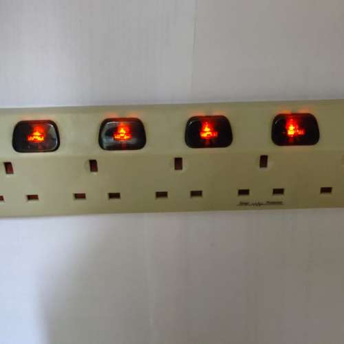 六位電拖板 - 二手或全新家庭電器, 電器傢俱 - DCFever.com