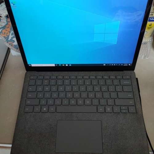 Surface laptop