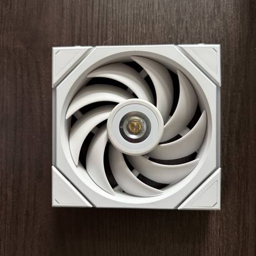 行貨有保 NZXT Kraken Elite 360 RGB 水冷 (送 6把 Lian Li TL V2)