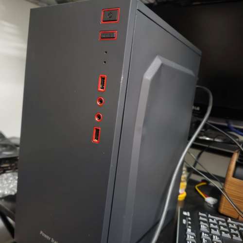 ASUS有單有保 i7 16GB RX580 可玩 monster hunter wilds